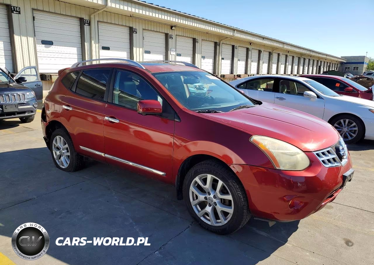 2013 Nissan Rogue S VIN:JN8AS5MV3DW617935 - 4
