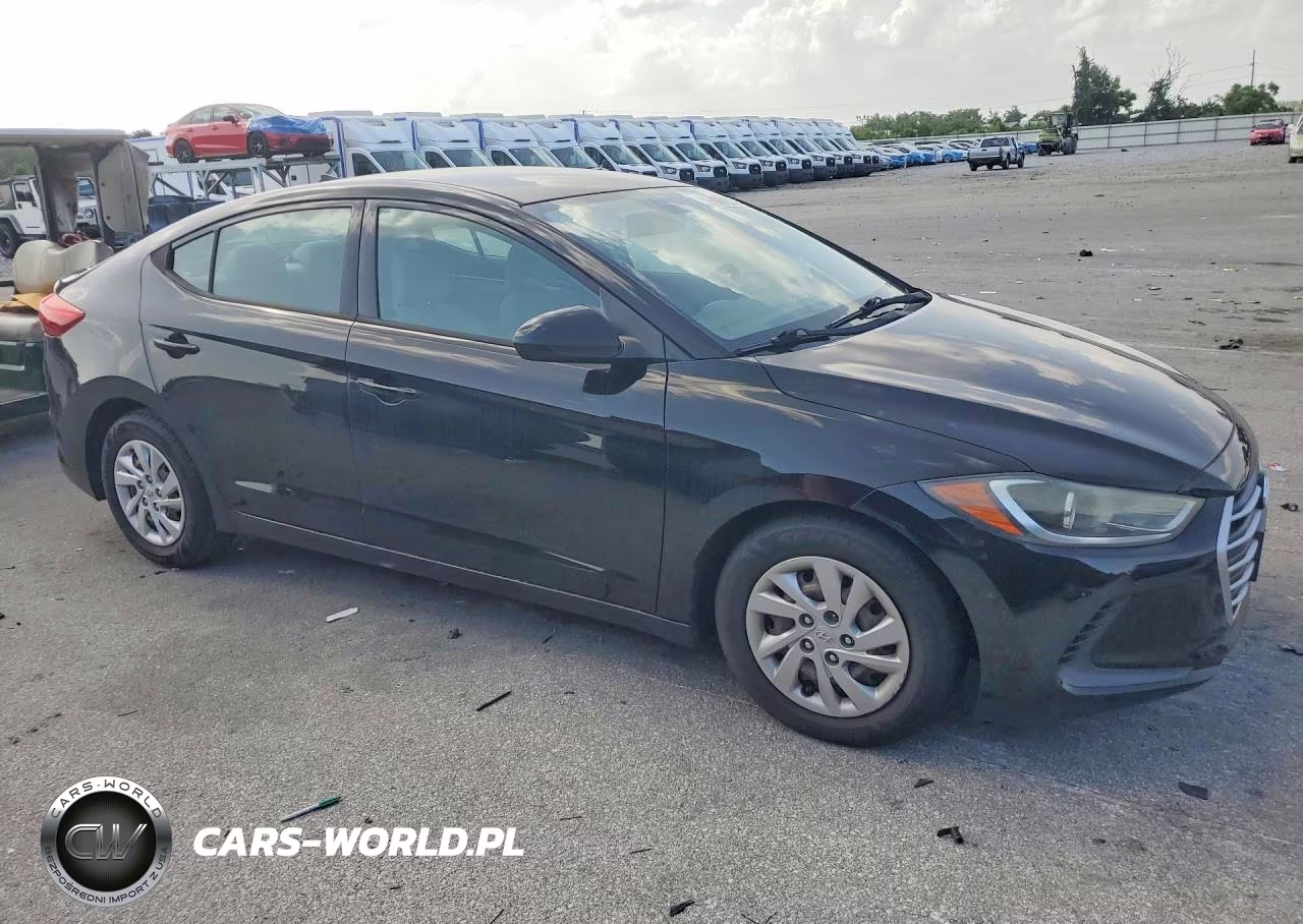 2017 Hyundai Elantra Se VIN:5NPD74LFXHH089403 - 4