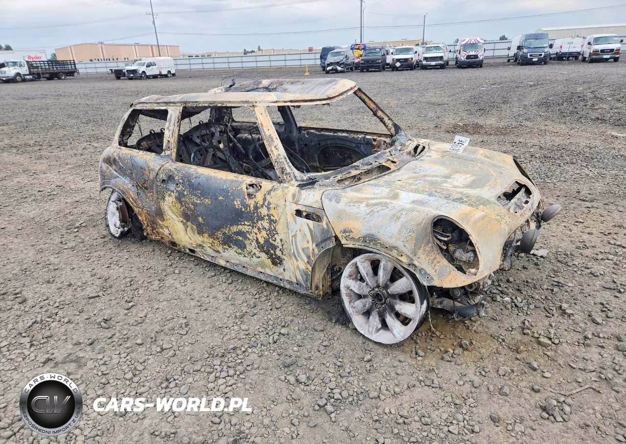 2002 Mini Cooper S VIN:WMWRE33472TD53975 - 4