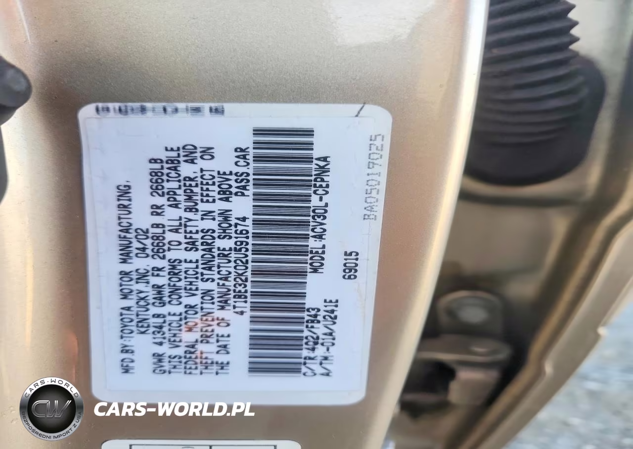2002 Toyota Camry Le VIN:4T1BE32K02U591674 - 12