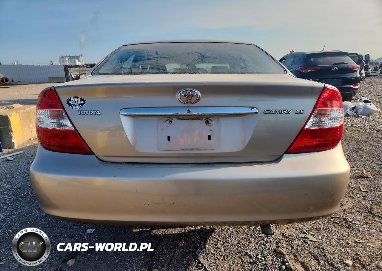2002 Toyota Camry Le VIN:4T1BE32K02U591674 - 6