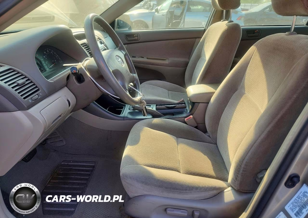 2002 Toyota Camry Le VIN:4T1BE32K02U591674 - 7