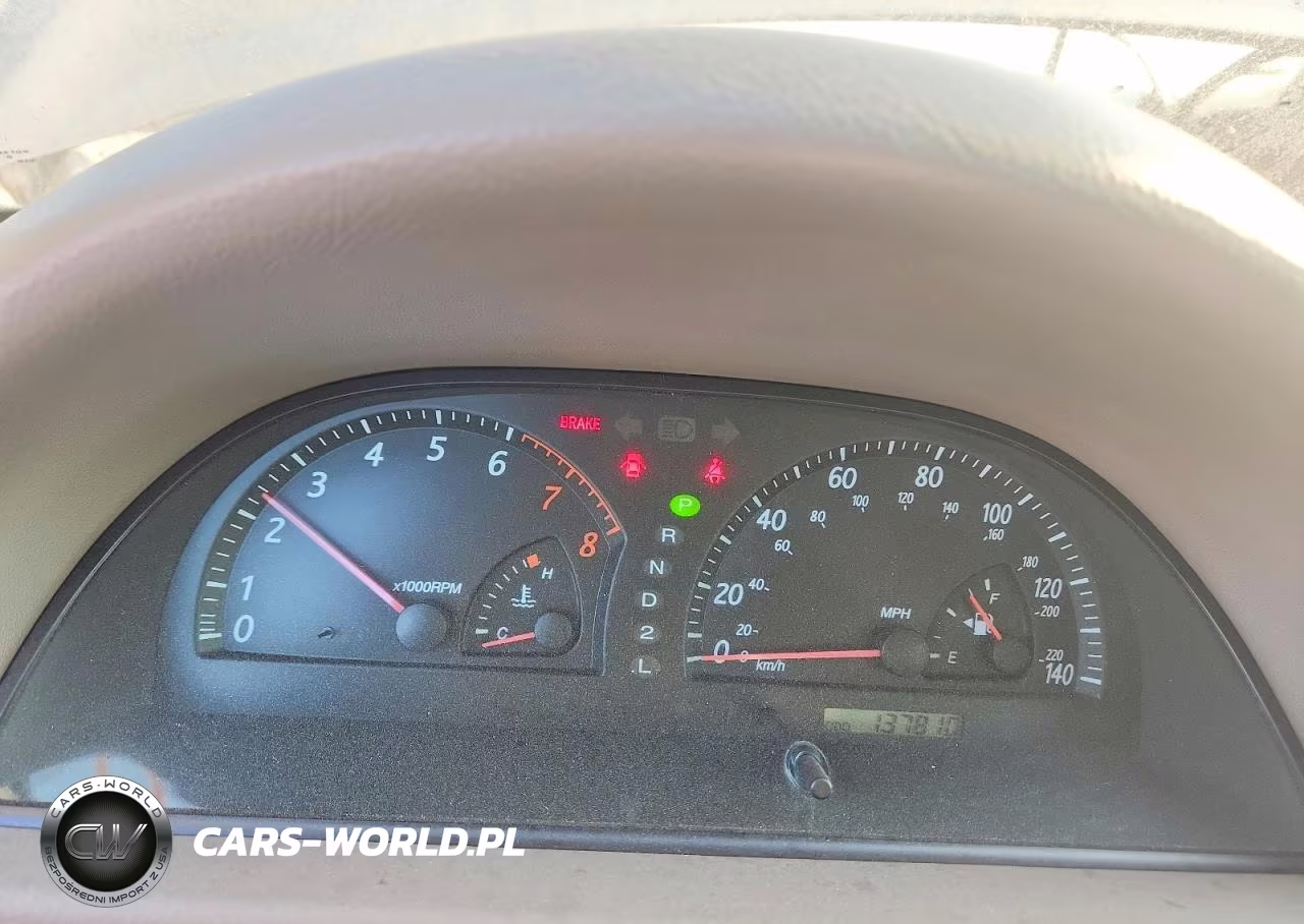 2002 Toyota Camry Le VIN:4T1BE32K02U591674 - 9