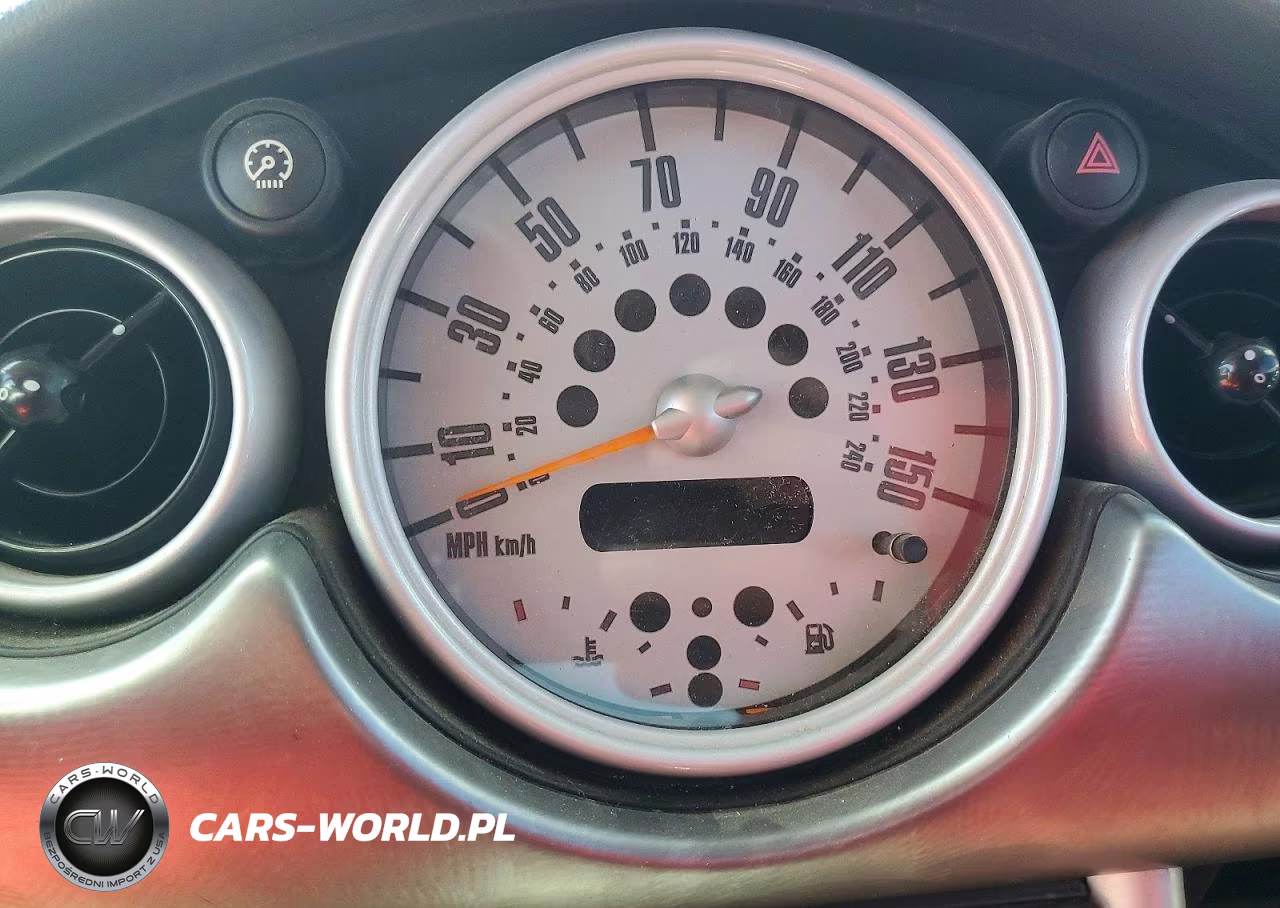 2003 Mini Cooper S VIN:WMWRE33473TD61866 - 9