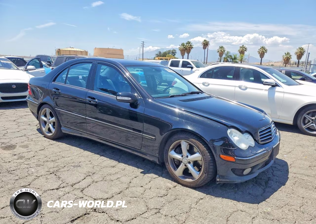 2005 Mercedes-Benz C 230K Sport Sedan VIN:WDBRF40J05F713926 - 4