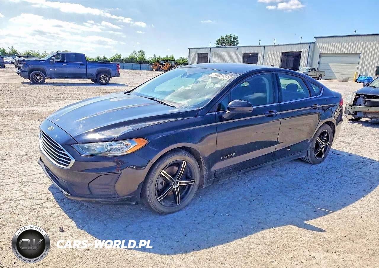 2019 Ford Fusion Se – zdjęcie 1 z 12