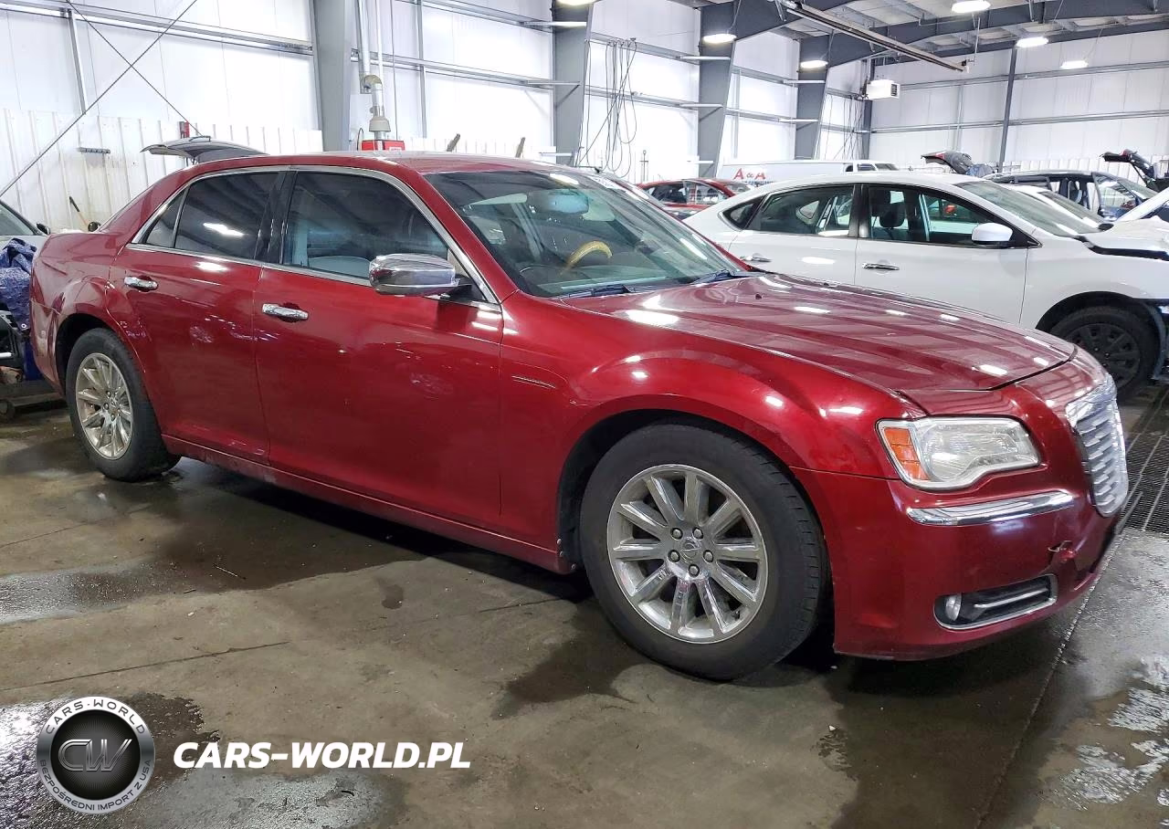 2014 Chrysler 300C VIN:2C3CCAET5EH171850 - 4