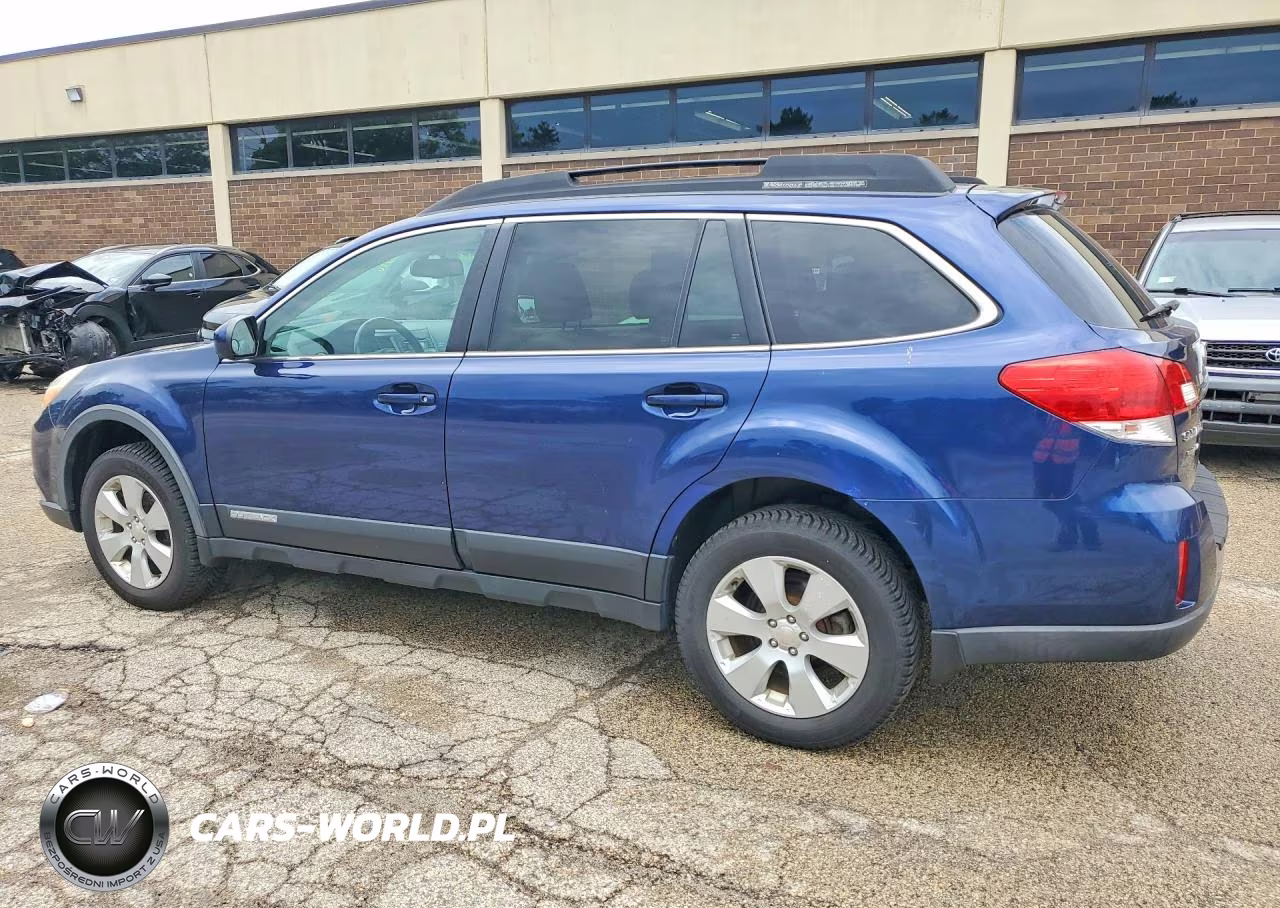 2011 Subaru Outback 2.5I Premium VIN:4S4BRBCC3B3442820 - 2