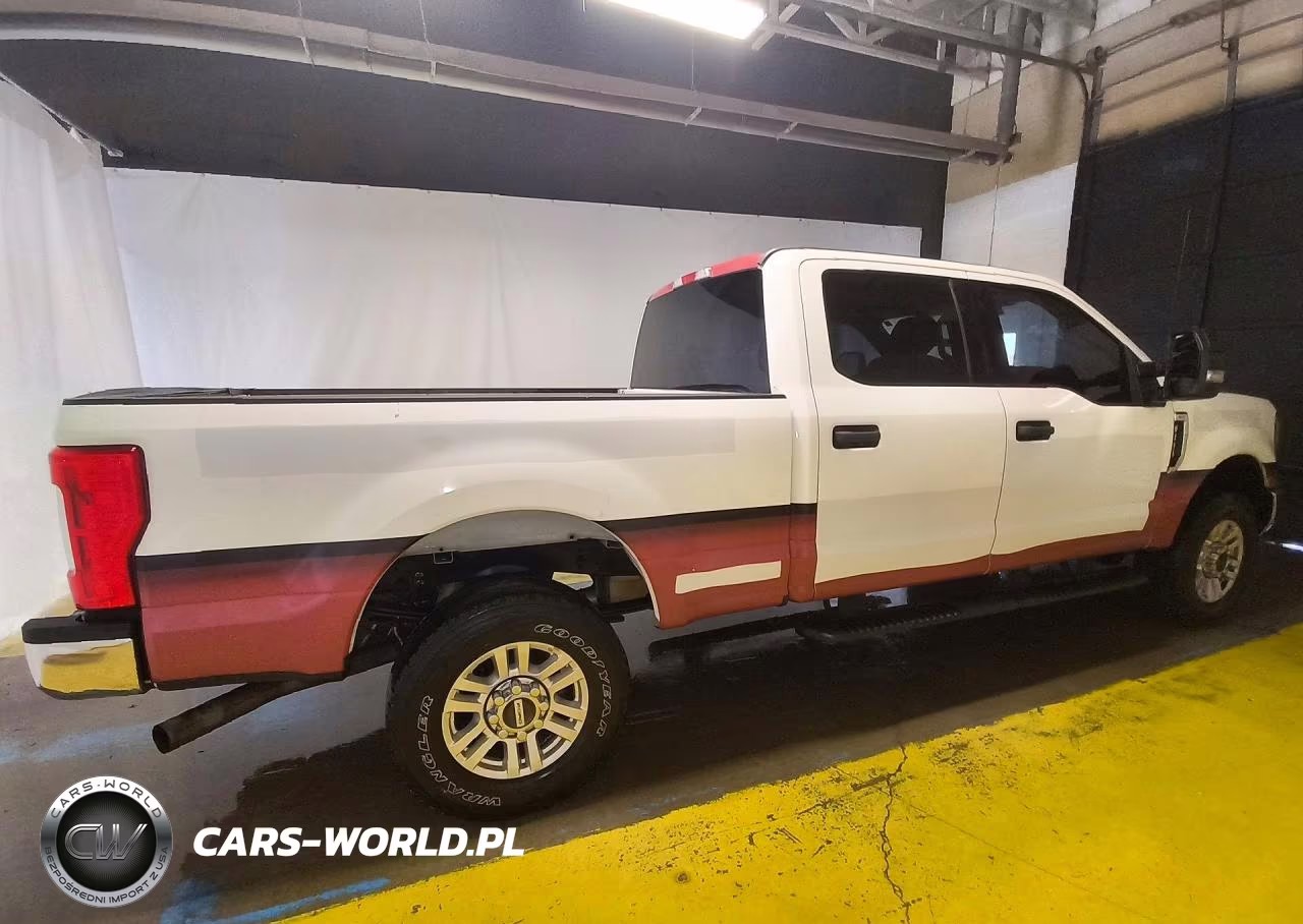 2019 Ford F250 Super Duty VIN:1FT7W2B64KEC86077 - 3