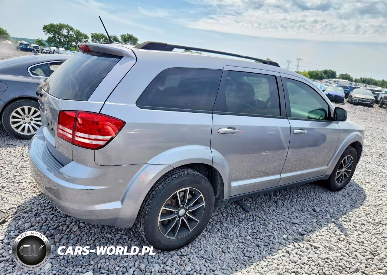 2017 Dodge Journey Se VIN:3C4PDCAB8HT709990 - 3