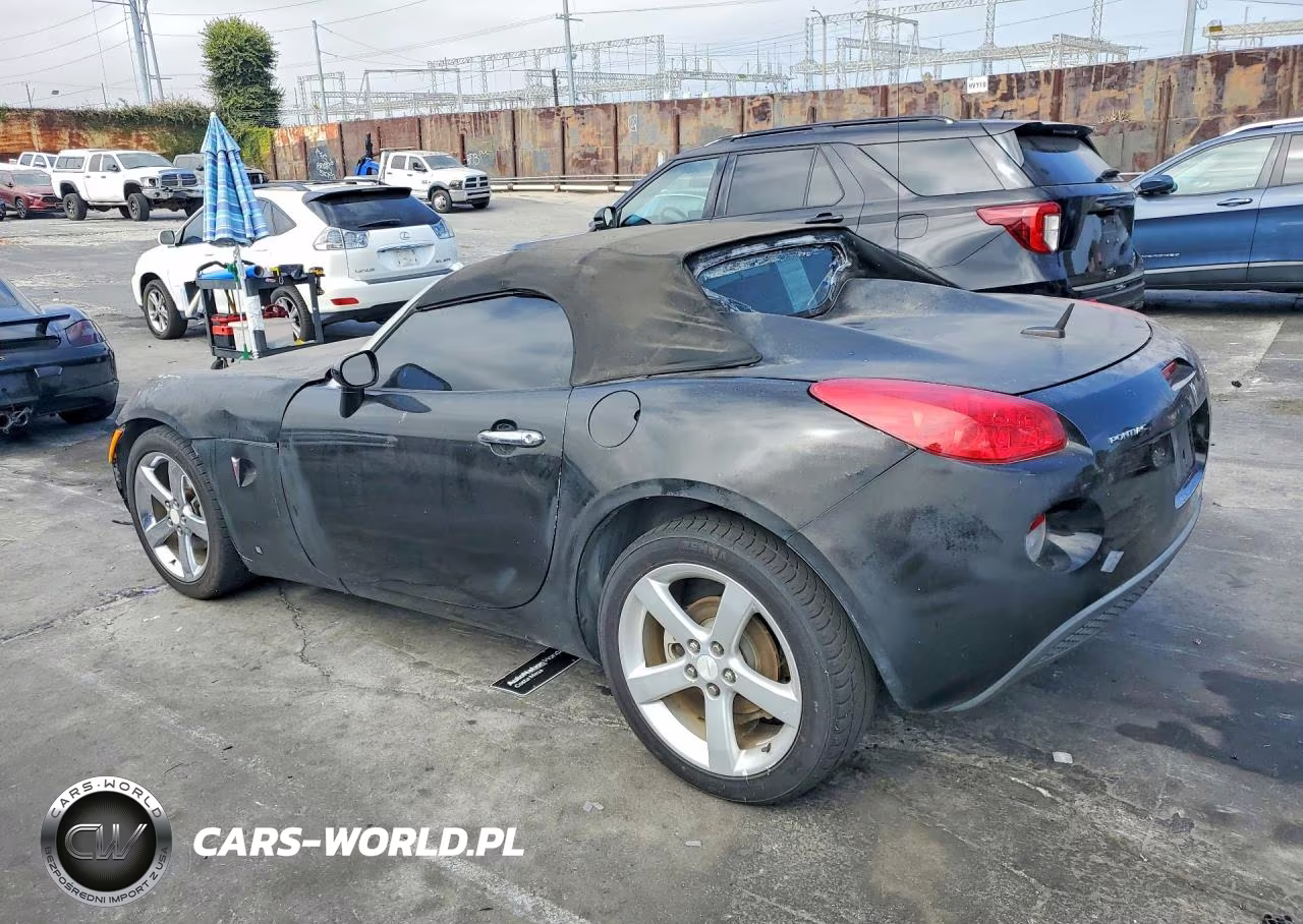 2007 Pontiac Solstice VIN:1G2MB35B37Y105946 - 2