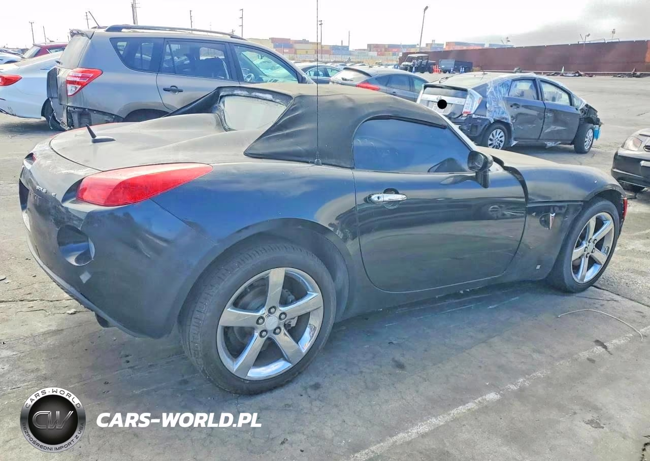 2007 Pontiac Solstice VIN:1G2MB35B37Y105946 - 3