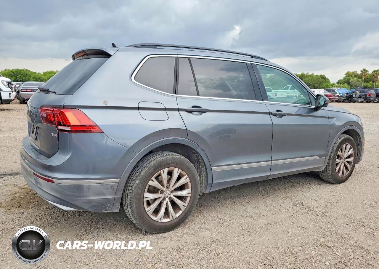 2018 Volkswagen Tiguan Se VIN:3VV3B7AX2JM119793 - 3