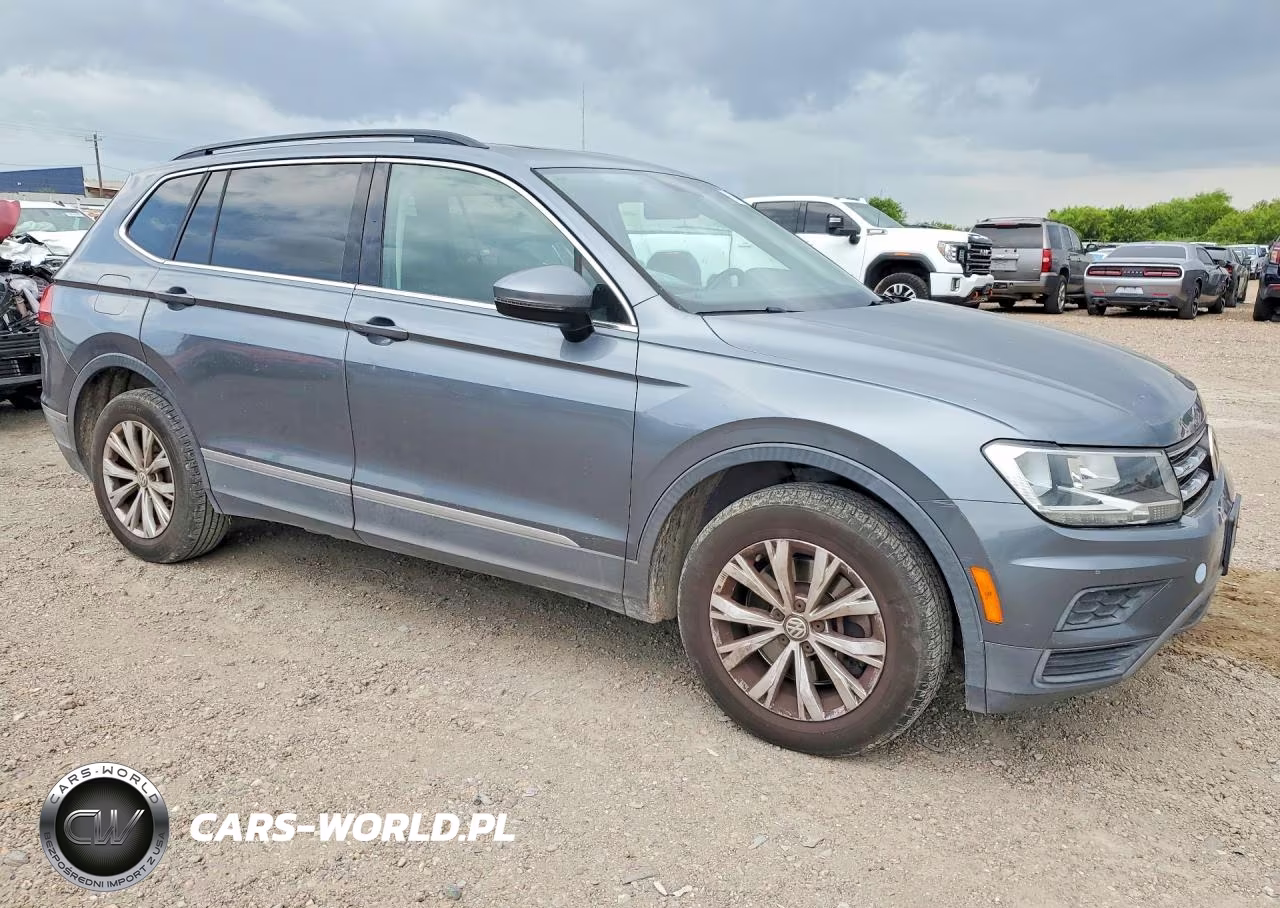 2018 Volkswagen Tiguan Se VIN:3VV3B7AX2JM119793 - 4