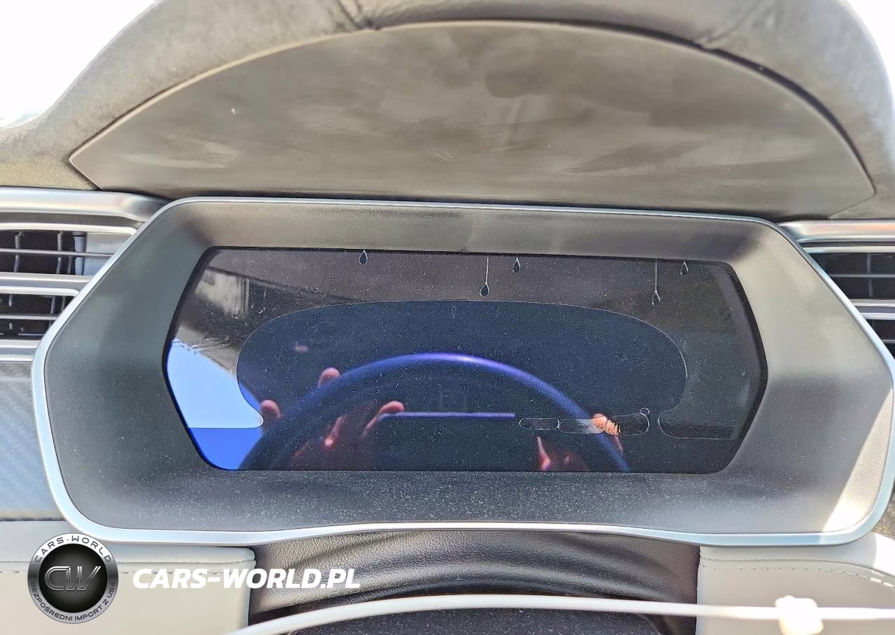2015 Tesla Model S 60 VIN:5YJSA1S10FF099415 - 9
