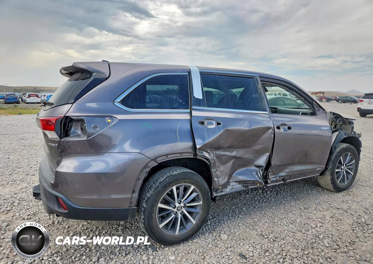 2018 Toyota Highlander Hybrid Xle VIN:5TDJGRFH3JS048477 - 3