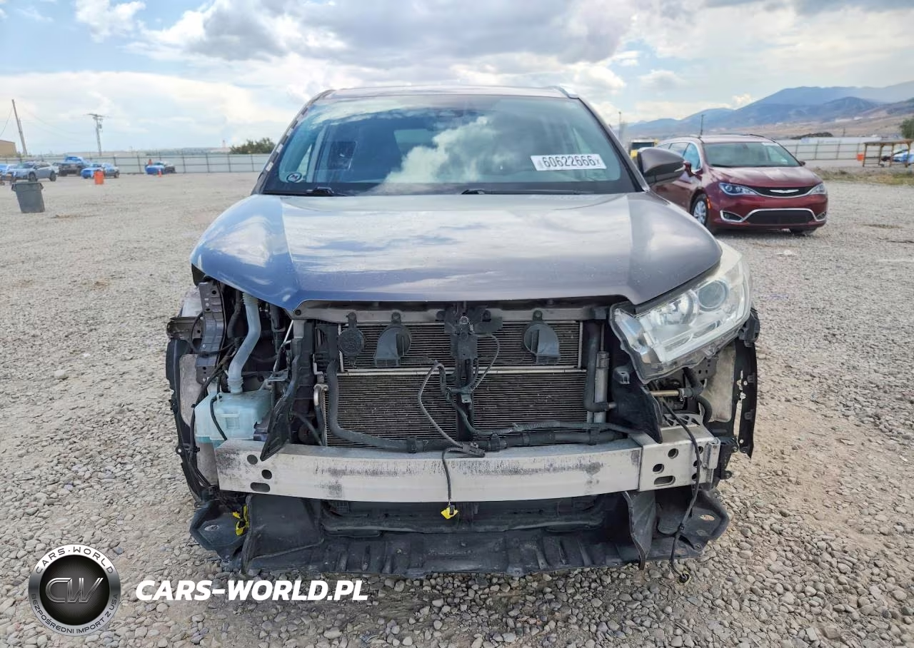 2018 Toyota Highlander Hybrid Xle VIN:5TDJGRFH3JS048477 - 5