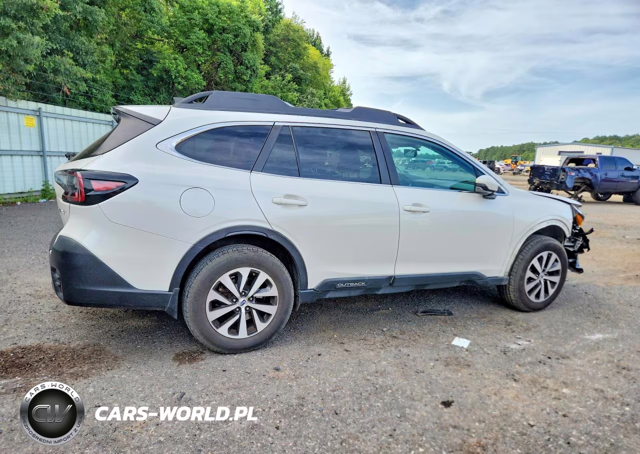 2020 Subaru Outback Premium VIN:4S4BTAEC1L3183979 - 3