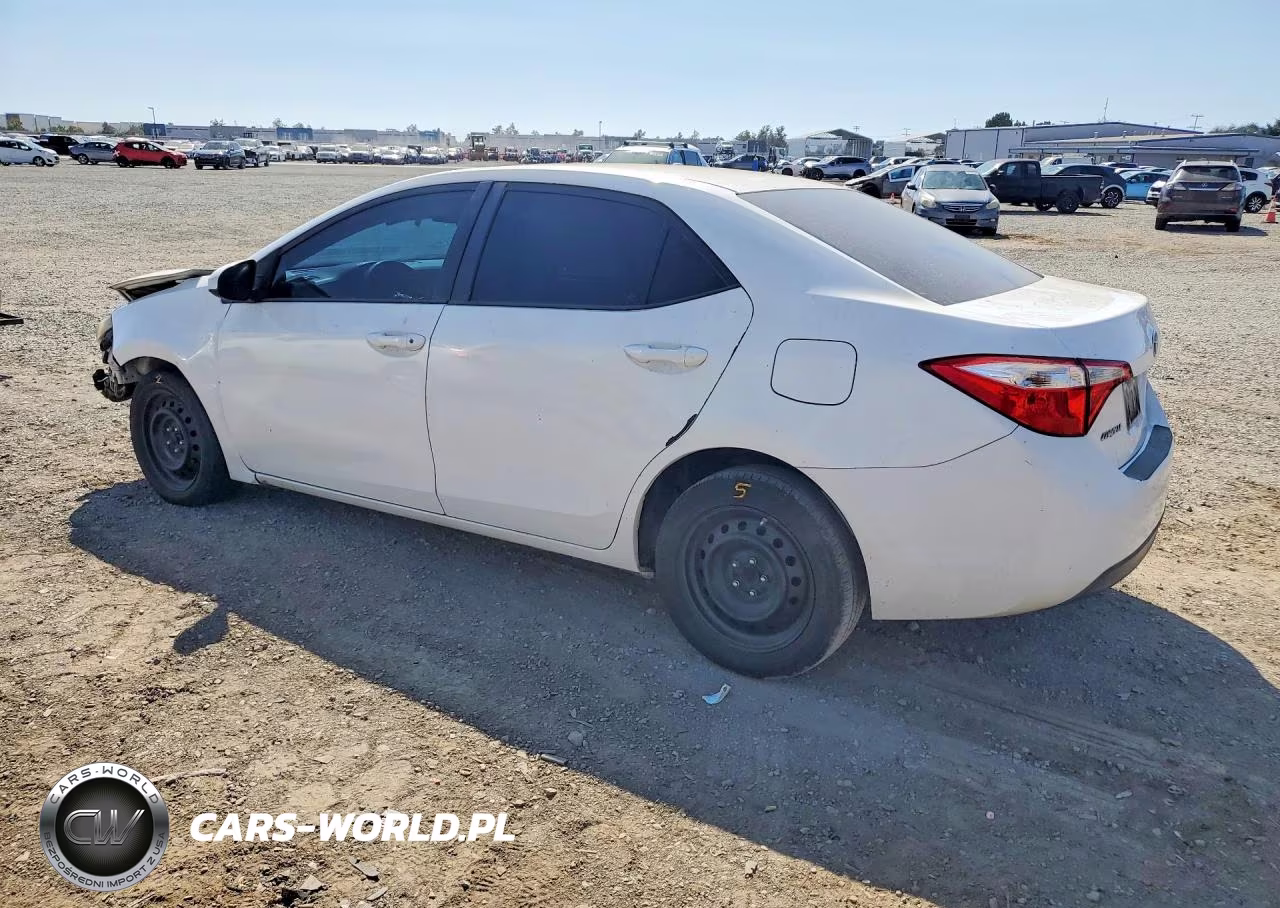 2016 Toyota Corolla Le VIN:2T1BURHE8GC686807 - 2