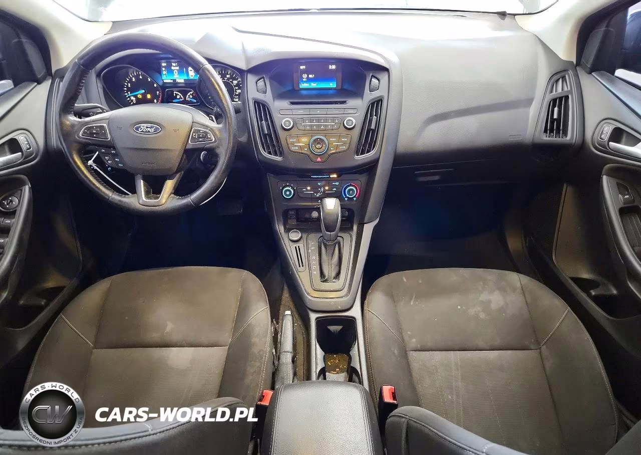 2015 Ford Focus Se VIN:1FADP3F28FL373047 - 8
