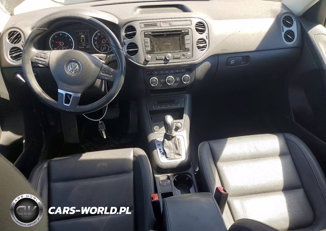 2015 Volkswagen Tiguan S VIN:WVGBV7AXXFW504555 - 8
