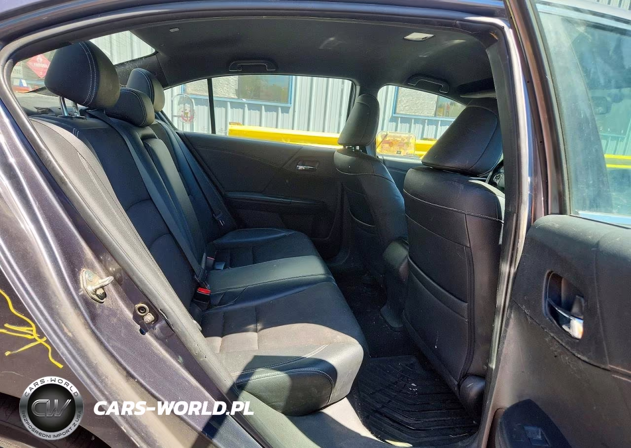 2017 Honda Accord Sport VIN:1HGCR2F52HA243446 - 10