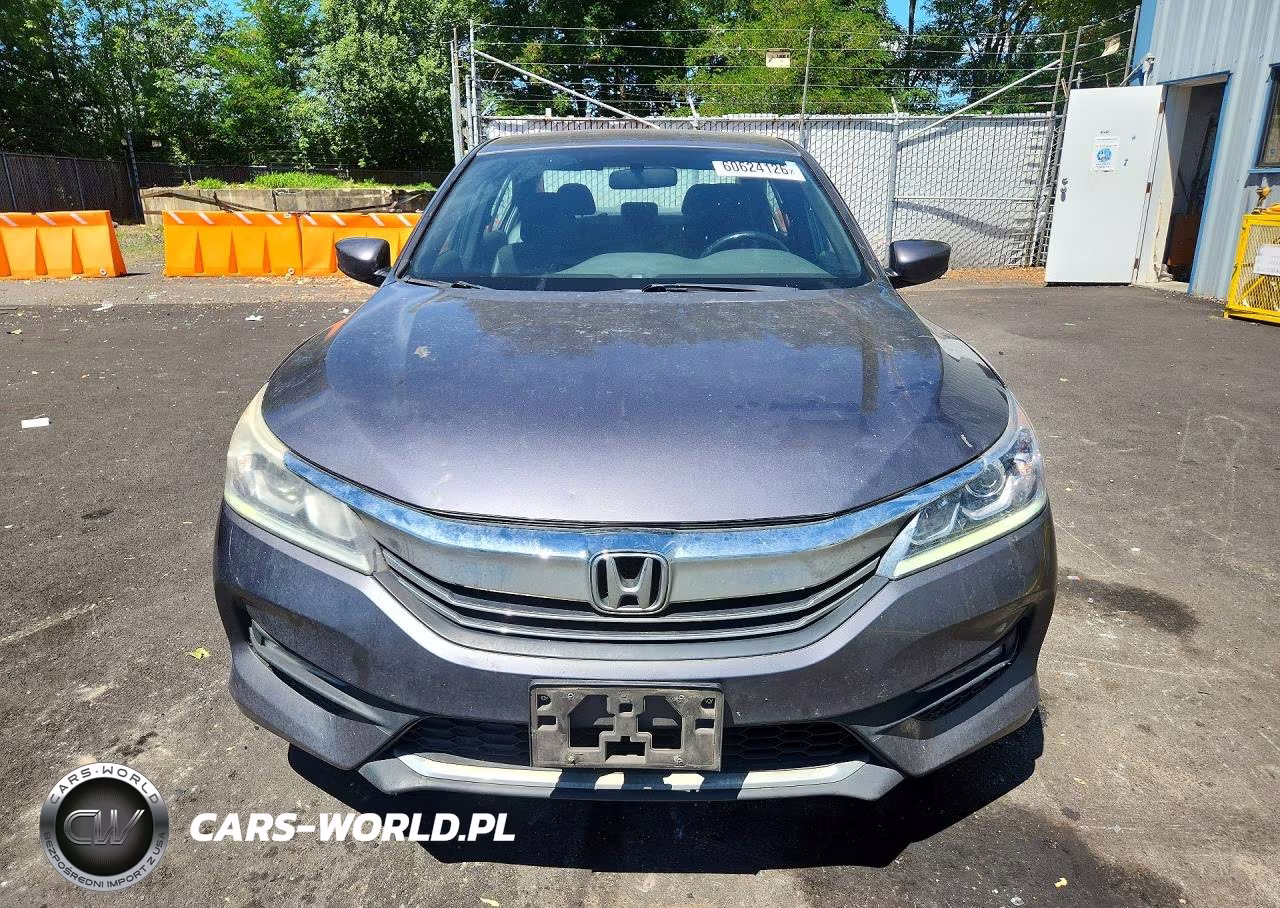 2017 Honda Accord Sport VIN:1HGCR2F52HA243446 - 5