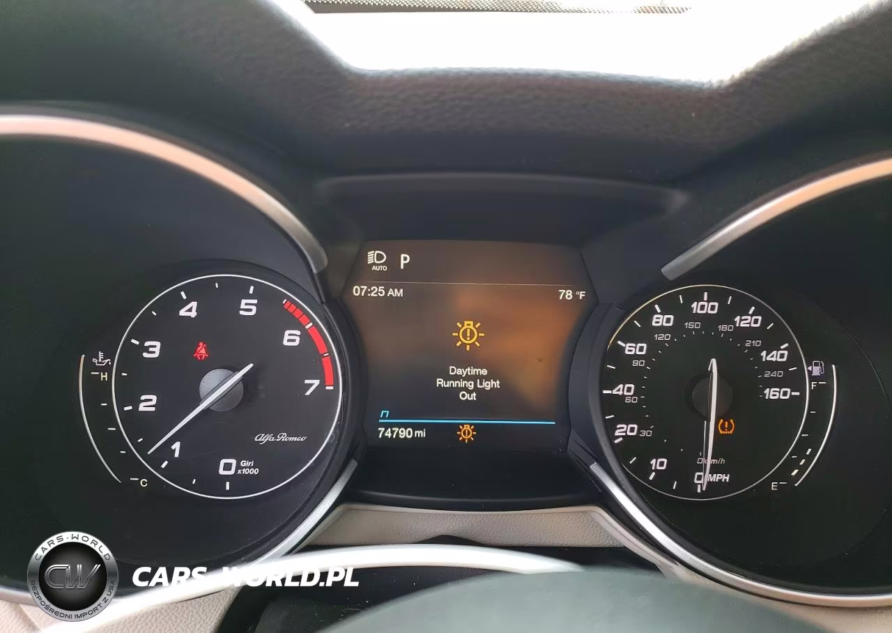 2020 Alfa Romeo Stelvio VIN:ZASPAKAN7L7C83100 - 9