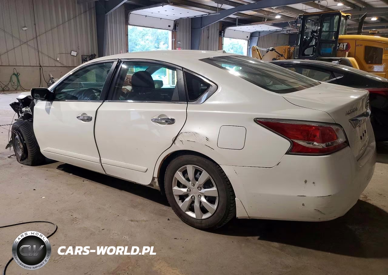 2015 Nissan Altima 2.5 S VIN:1N4AL3AP4FN373987 - 2