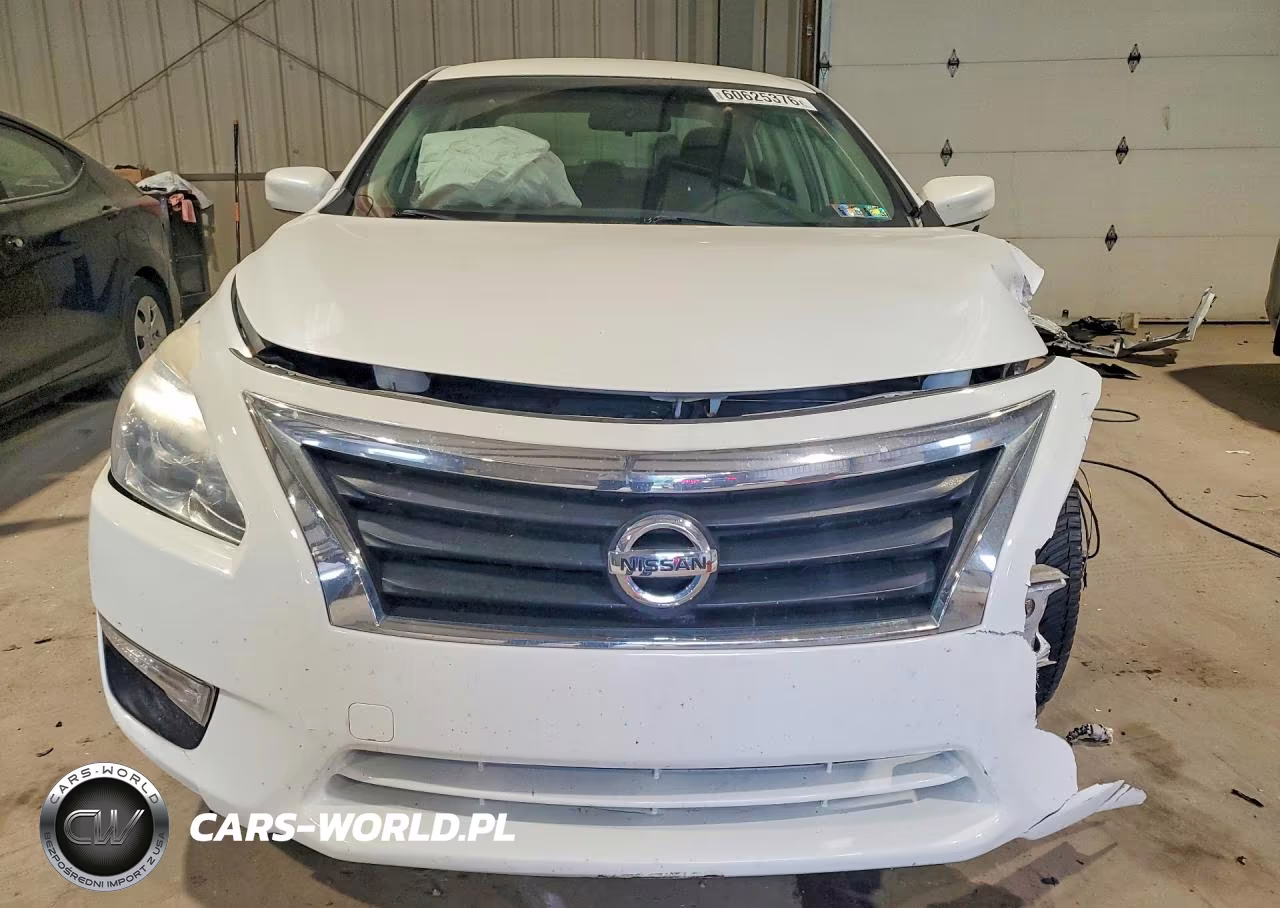 2015 Nissan Altima 2.5 S VIN:1N4AL3AP4FN373987 - 5