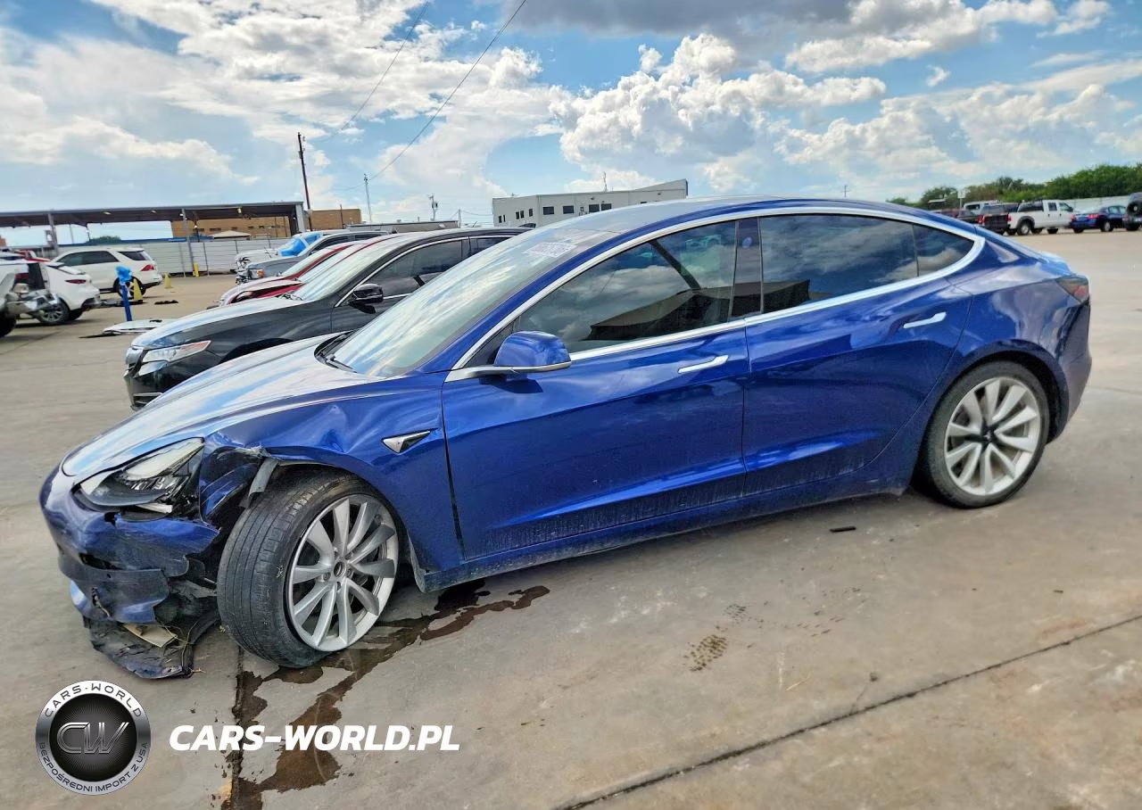 2020 Tesla Model 3