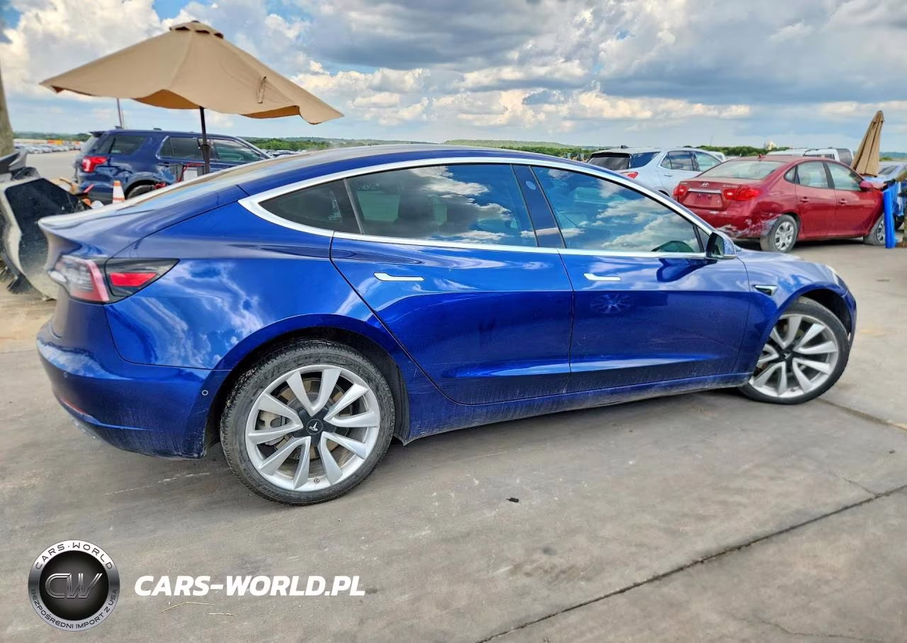 2020 Tesla Model 3 VIN:5YJ3E1EA2LF598586 - 3