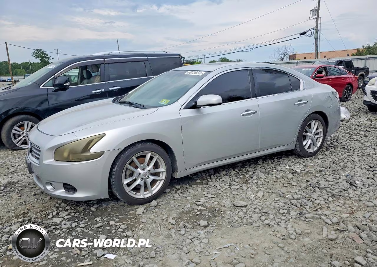 2012 Nissan Maxima S