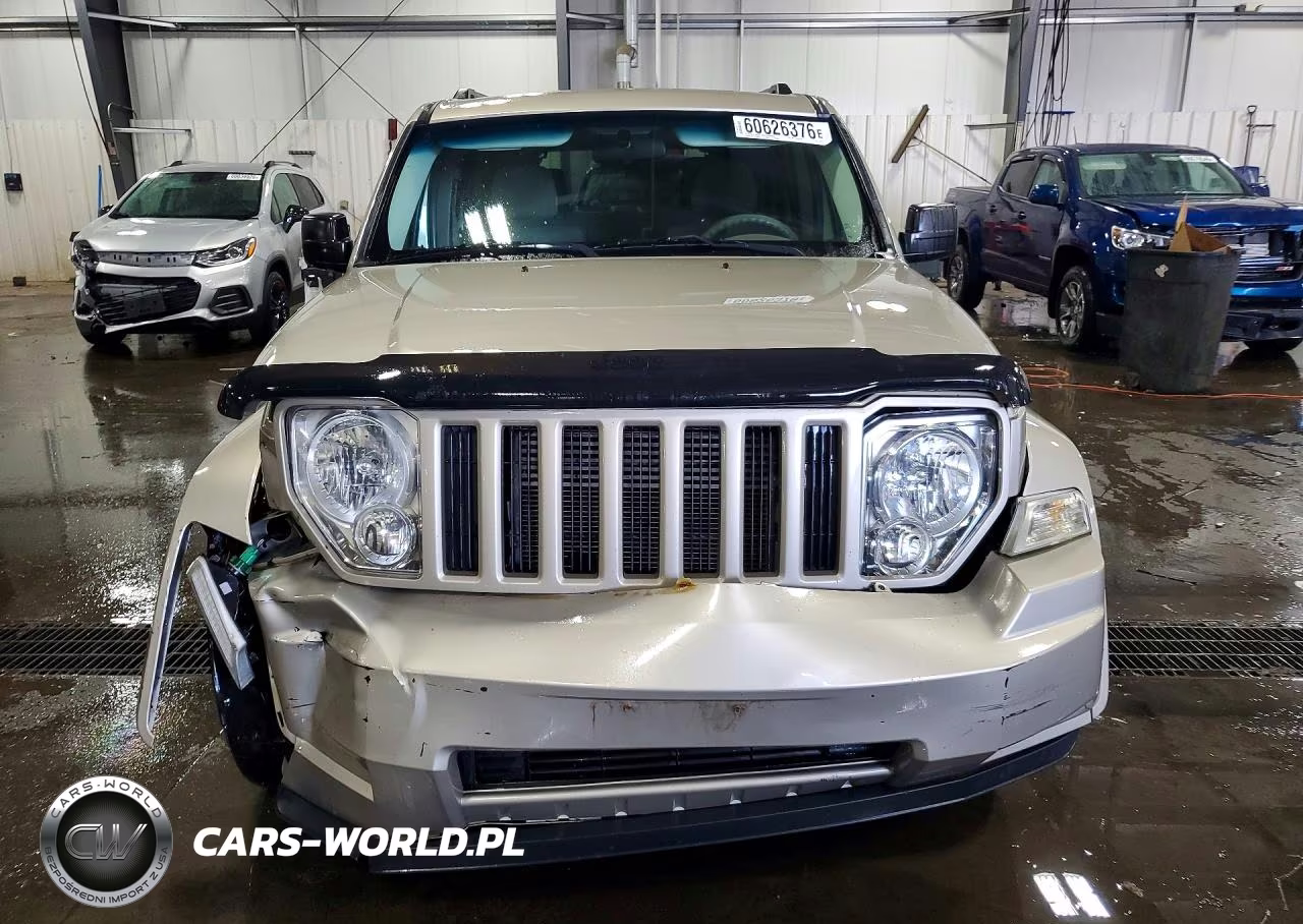 2010 Jeep Liberty Sport VIN:1J4PN2GK4AW116653 - 5