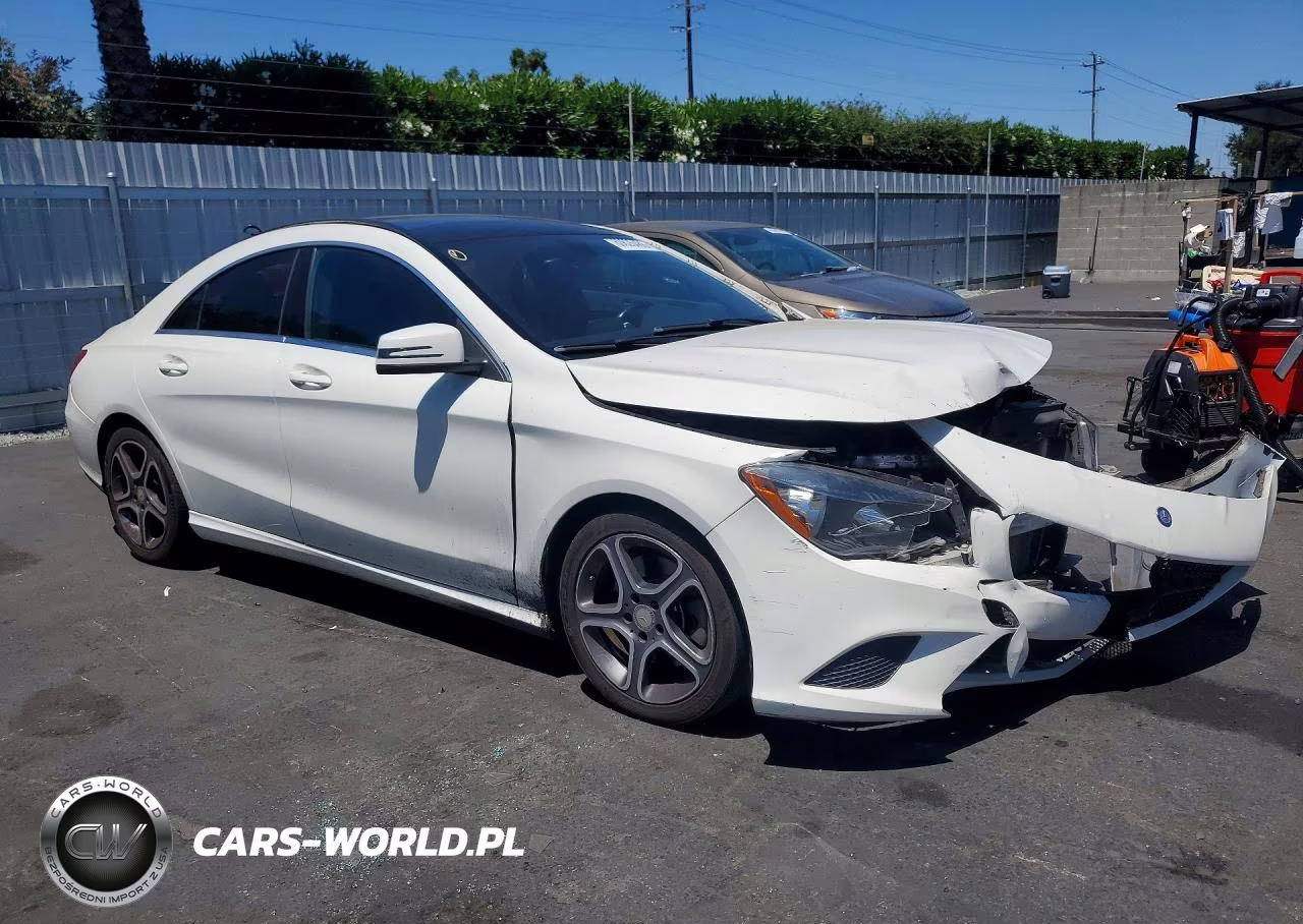 2014 Mercedes-Benz Cla 250 VIN:WDDSJ4EBXEN118144 - 4
