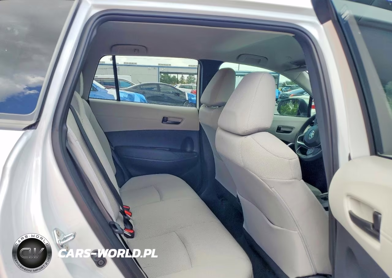 2025 Toyota Corolla Cross Le VIN:7MUCAAAG8SV144509 - 11