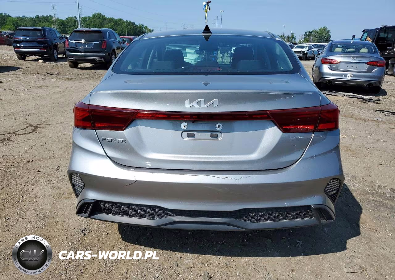 2023 Kia Forte Lxs VIN:3KPF24AD7PE506990 - 6