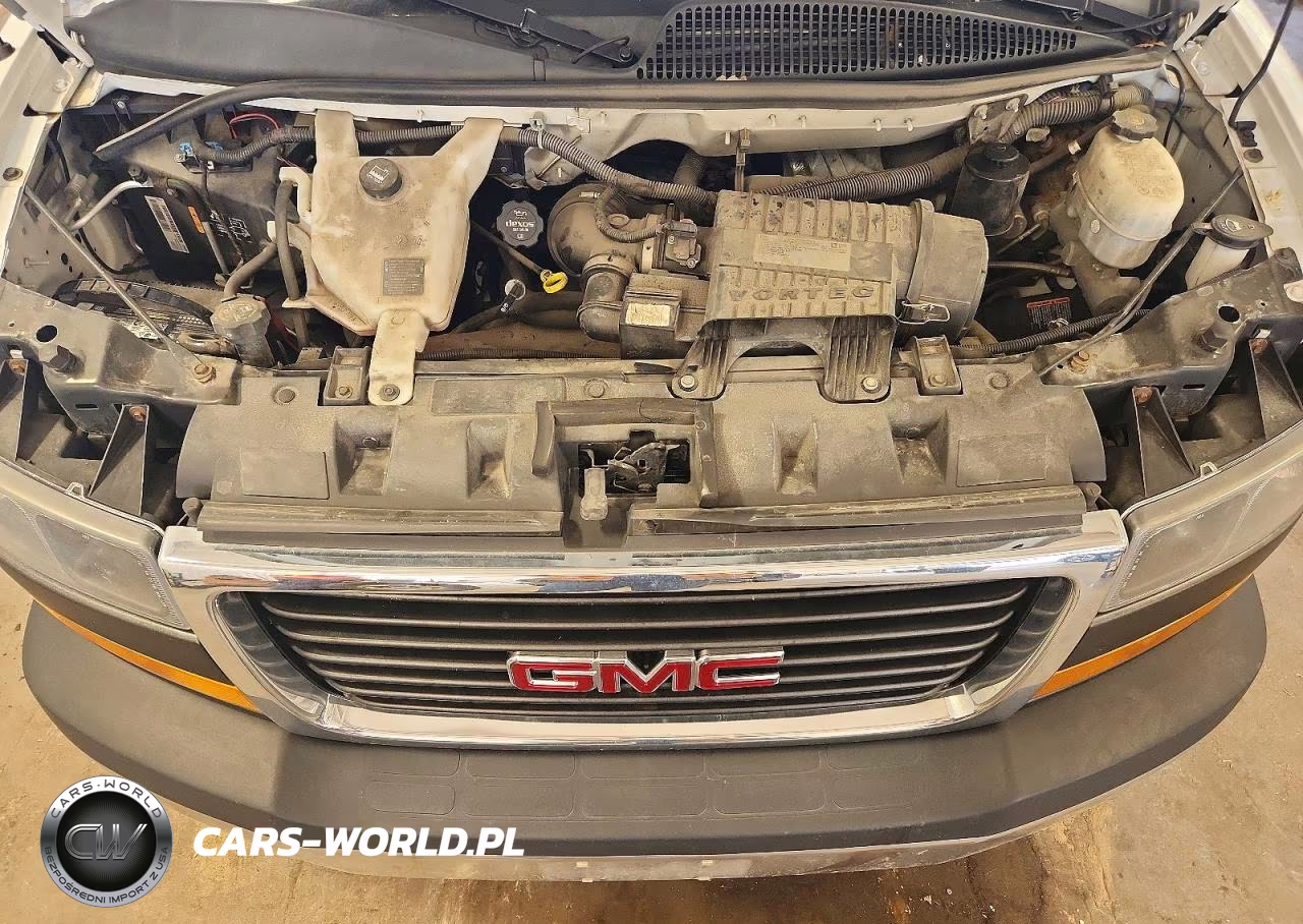 2019 GMC Savana G2500 VIN:1GTW7AFG2K1366636 - 11