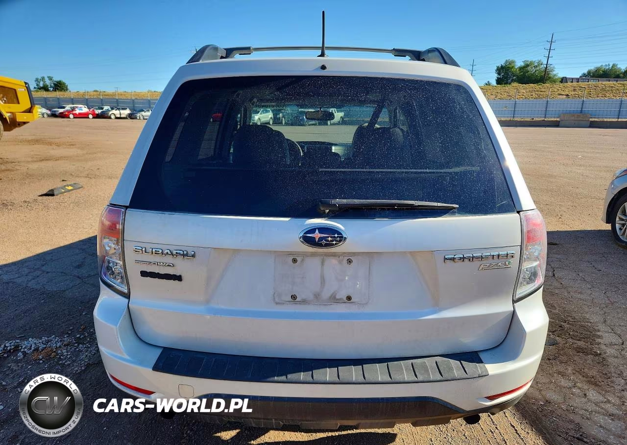 2011 Subaru Forester 2.5X Premium VIN:JF2SHADC4BH708835 - 6