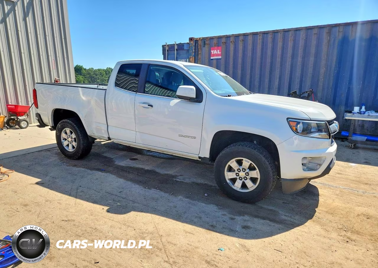 2019 Chevrolet Colorado VIN:1GCHSBEA8K1136562 - 4