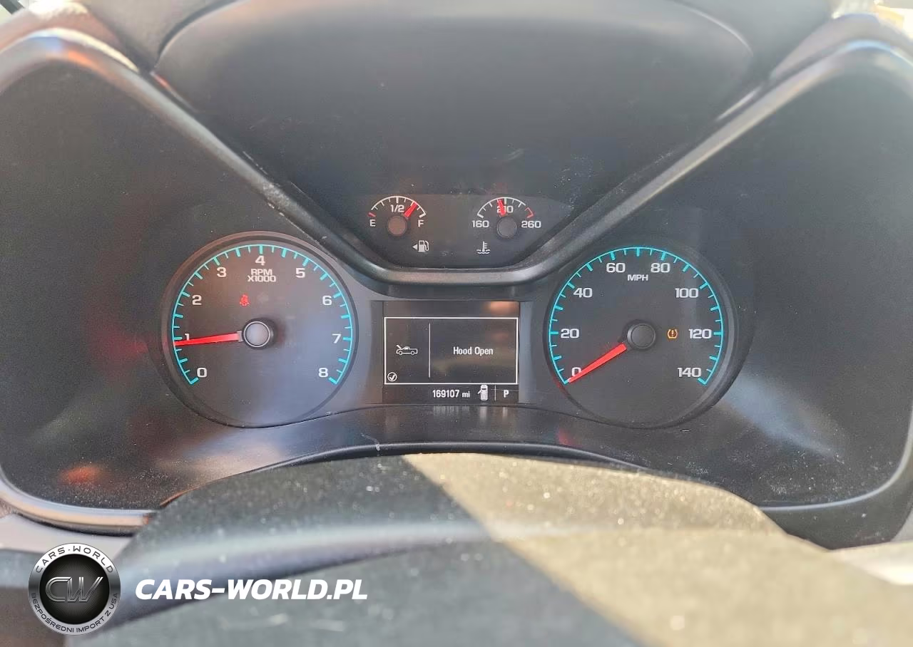 2019 Chevrolet Colorado VIN:1GCHSBEA8K1136562 - 9
