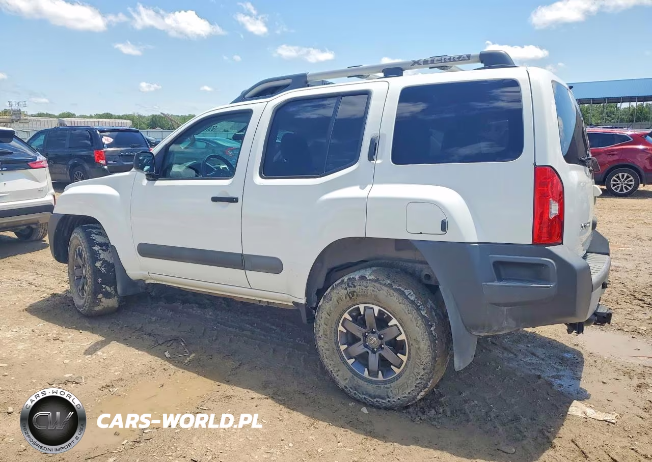 2015 Nissan Xterra Pro-4X VIN:5N1AN0NW9FN658734 - 2