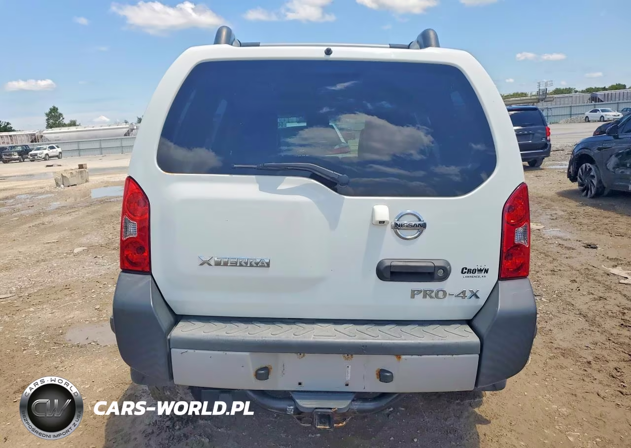 2015 Nissan Xterra Pro-4X VIN:5N1AN0NW9FN658734 - 6