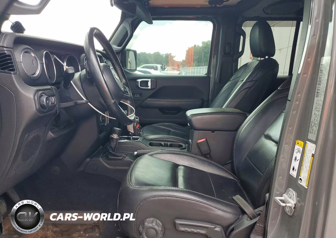 2018 Jeep Wrangler Unlimited Sahara VIN:1C4HJXEN8JW328312 - 7