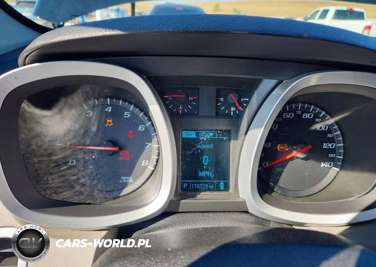 2017 Chevrolet Equinox Premier VIN:2GNFLGEK4H6320663 - 9