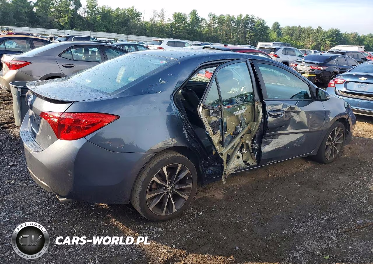 2018 Toyota Corolla Se VIN:2T1BURHE8JC012650 - 3
