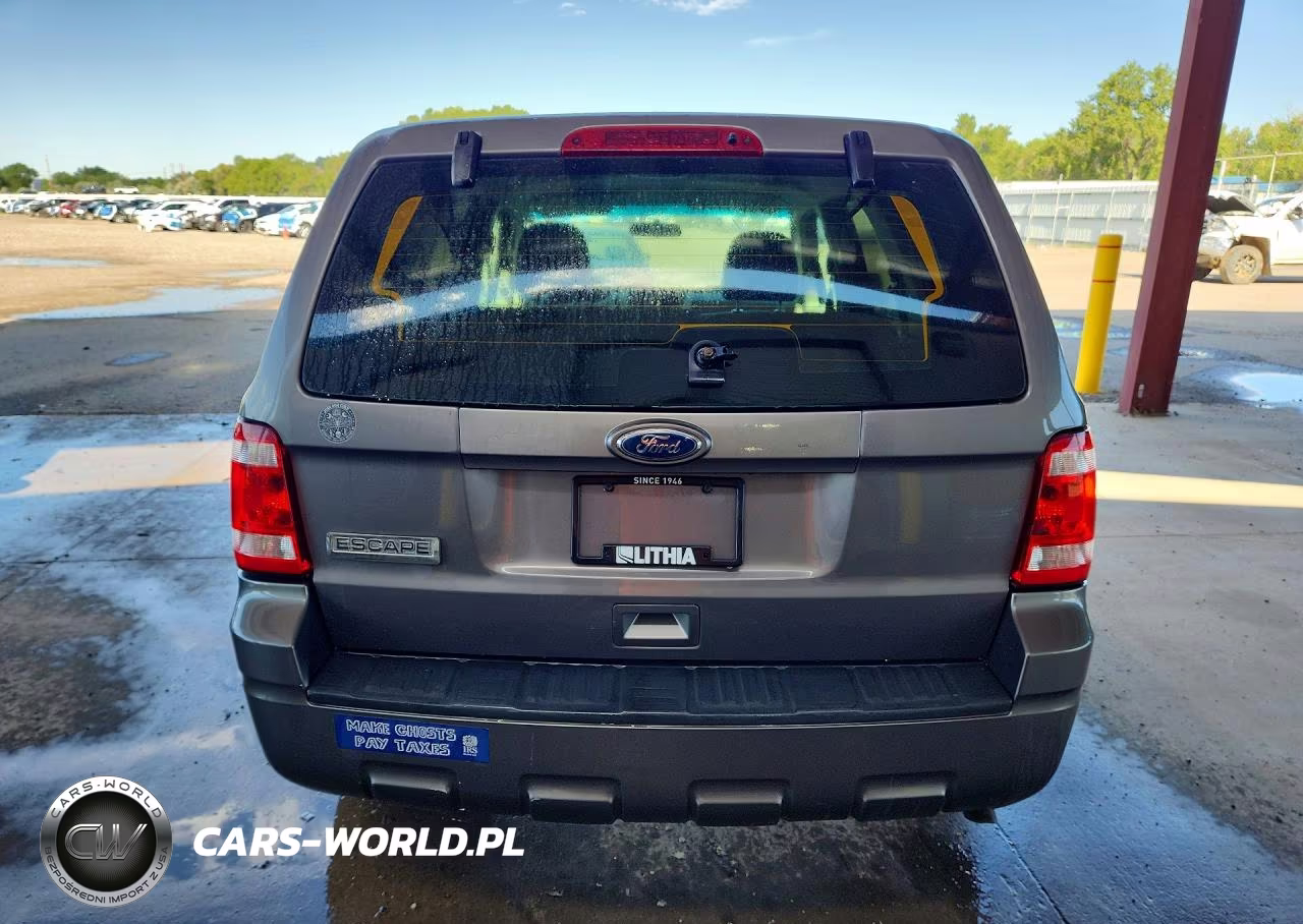 2010 Ford Escape Xls VIN:1FMCU0C70AKC82958 - 6