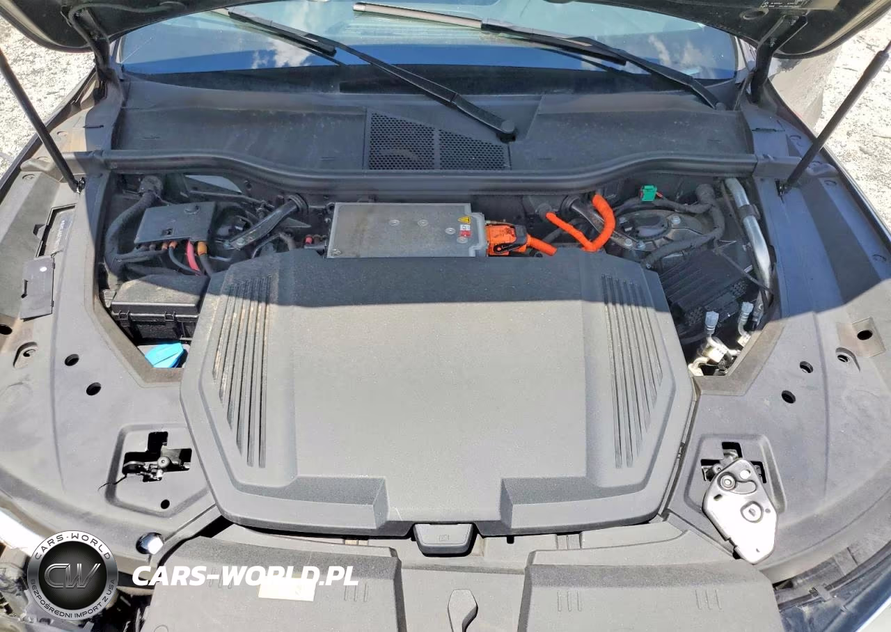 2019 Audi E-Tron Premium Plus VIN:WA1LAAGE7KB024783 - 11