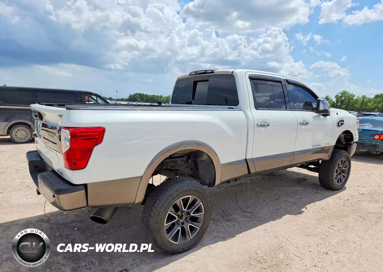 2018 Nissan Titan Xd Platinum Reserve VIN:1N6BA1F48JN522365 - 4