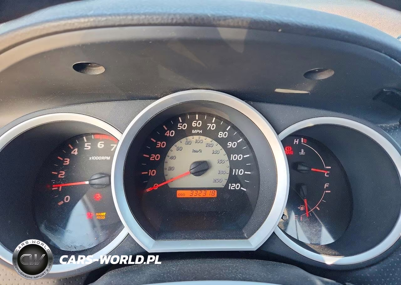 2010 Toyota Tacoma Base VIN:5TENX4CN2AZ698354 - 9